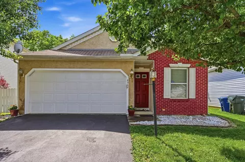 4969 Fosterson Dr, Lockbourne, OH 43137