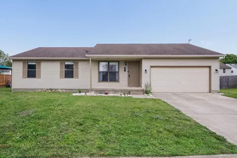 4628 Parkwick Dr, Columbus, OH 43228