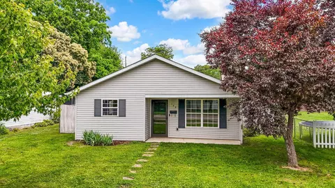 148 Oak St, Bremen, OH 43107