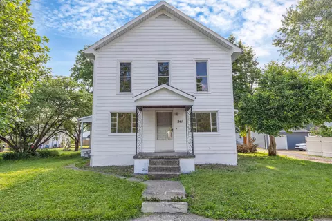 241 S High St, Pataskala, OH 43062
