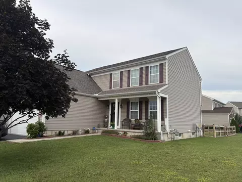 282 Karst Cir, Ashville, OH 43103