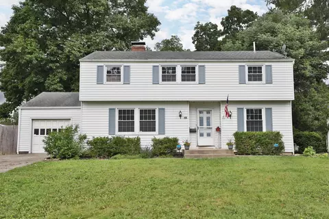 435 N Murray Hill Rd, Columbus, OH 43228