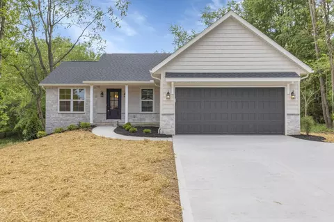 147 Jonathon Dr, Howard, OH 43028