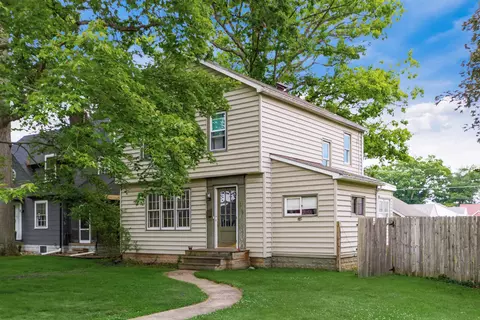 2016 Norwood Blvd, Zanesville, OH 43701