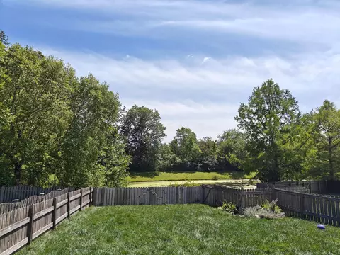 Exterior - 111 Firestone Dr, Delaware, OH 43015 photo 2 of 2