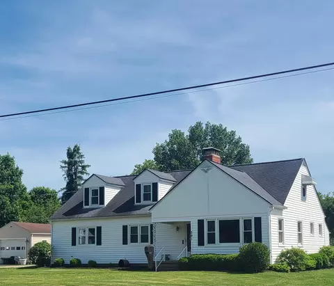 391 Moull St, Newark, OH 43055