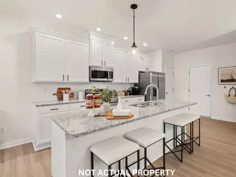 Kitchen - 3281 Sunmark Ave, Columbus, OH 43232 photo 2 of 6