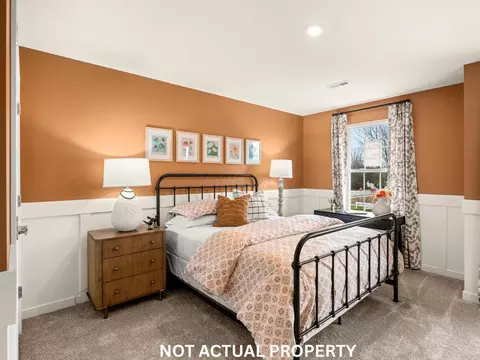 Bedroom - 3281 Sunmark Ave, Columbus, OH 43232 photo 2 of 10