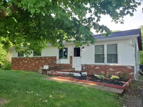 5738 Fairfield Beach Rd NE, Thornville, OH 43076