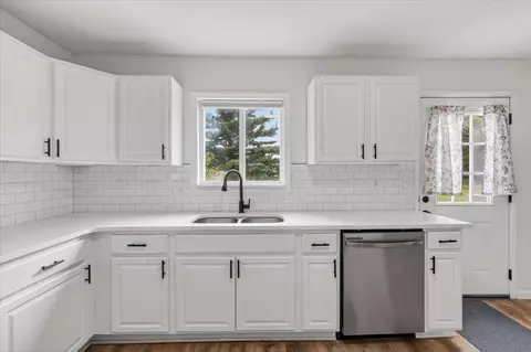 Kitchen - 244 Nicholas Dr, Circleville, OH 43113 photo 2 of 3