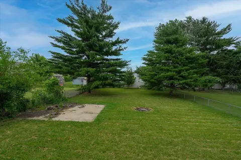 Exterior - 244 Nicholas Dr, Circleville, OH 43113 photo 10 of 10