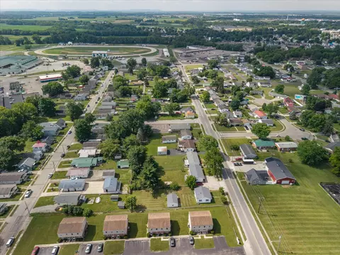 View/Area - 244 Nicholas Dr, Circleville, OH 43113 photo 8 of 12