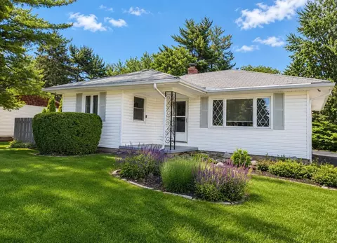 1238 Francisco Rd, Columbus, OH 43220