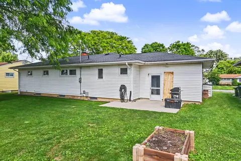 Exterior - 449 Uhler Ave, Marion, OH 43302 photo 4 of 6