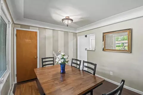 Dining - 449 Uhler Ave, Marion, OH 43302 photo 2 of 2