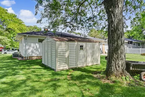 Exterior - 449 Uhler Ave, Marion, OH 43302 photo 5 of 6