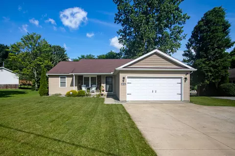 39 S Highland Ct, Howard, OH 43028