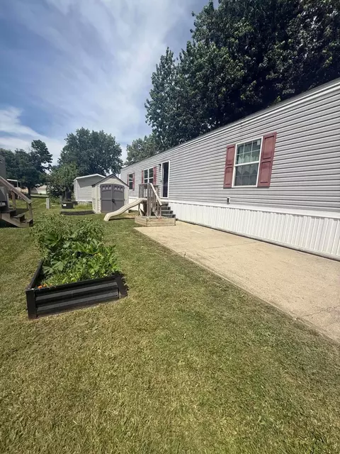 5965 Harrisburg Georgesville Rd #102, Darbydale, OH 43123