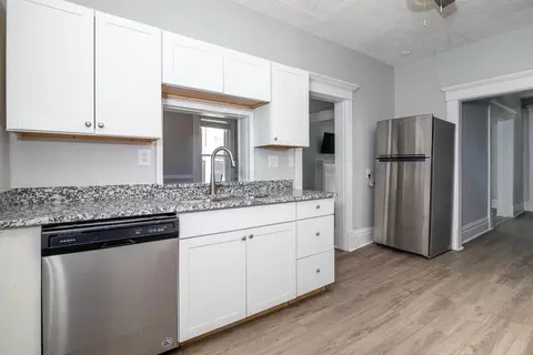 Kitchen - 418 E 17th Ave, Columbus, OH 43201 photo 2 of 3