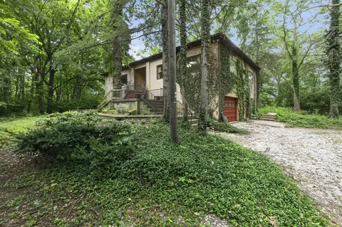 5774 London Groveport Rd, Orient, OH 43146