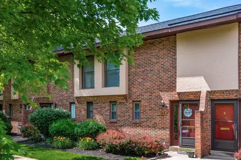 3108 Arlingtowne Ln, Columbus, OH 43221