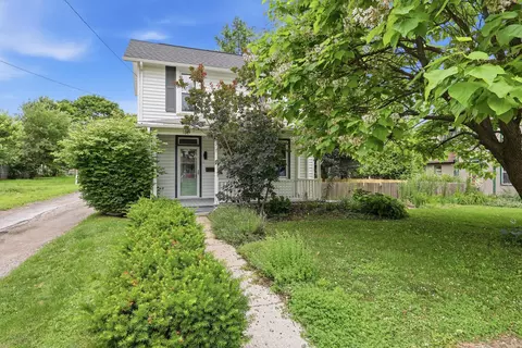 131 Front St, Groveport, OH 43125