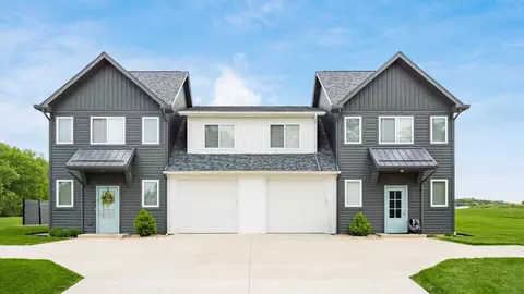 13680 Rosewood Dr NE, Thornville, OH 43076