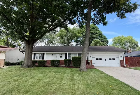 1146 Dechant Ct, Columbus, OH 43229
