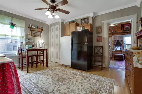 Kitchen - 124 N Scioto St, Circleville, OH 43113 photo 5 of 6