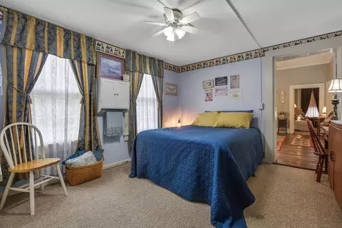 Bedroom - 124 N Scioto St, Circleville, OH 43113 photo 1 of 6