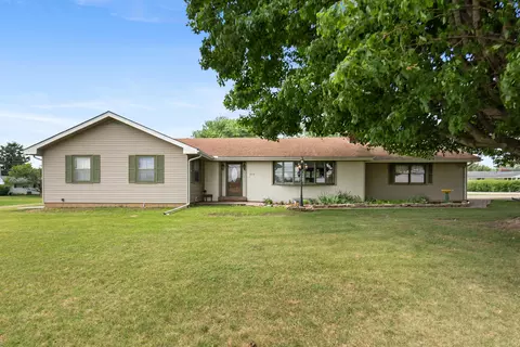 Exterior - 526 Northridge Rd, Circleville, OH 43113 photo 21 of 23