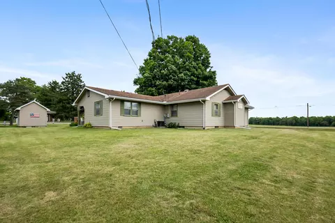 Exterior - 526 Northridge Rd, Circleville, OH 43113 photo 15 of 23