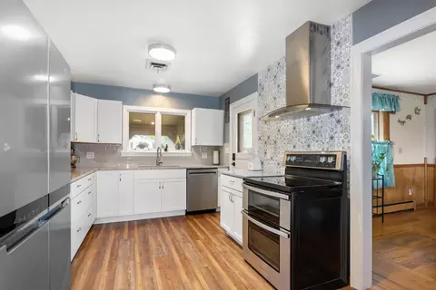 Kitchen - 526 Northridge Rd, Circleville, OH 43113 photo 1 of 4