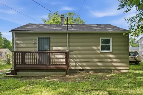 Exterior - 1104 Russell Ave, Springfield, OH 45506 photo 5 of 8