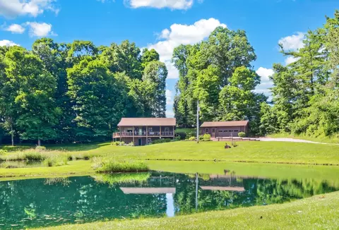 23526 Caves Rd, Gambier, OH 43022