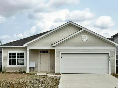 1560 Ebbets Ct, Columbus, OH 43228