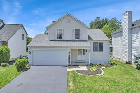 6899 Weurful Dr, Canal Winchester, OH 43110