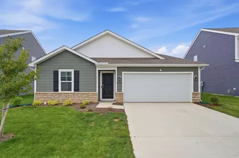 4333 Water Aven Dr, Canal Winchester, OH 43110