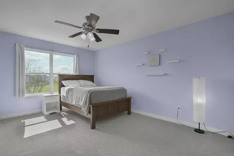 Bedroom - 5609 Meadowhaven Dr, Powell, OH 43065 photo 5 of 7