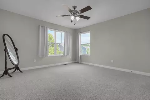 Bedroom - 5609 Meadowhaven Dr, Powell, OH 43065 photo 3 of 7