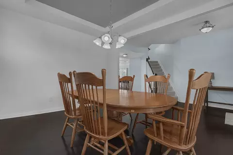 Dining - 5609 Meadowhaven Dr, Powell, OH 43065 photo 2 of 4