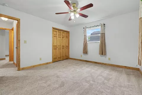 Bedroom - 178 Cliffview Dr, Mount Sterling, OH 43143 photo 5 of 5