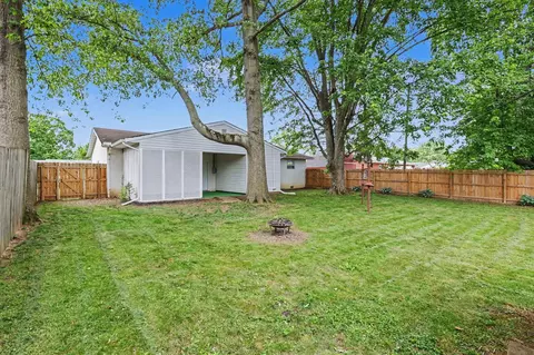 Exterior - 178 Cliffview Dr, Mount Sterling, OH 43143 photo 7 of 12