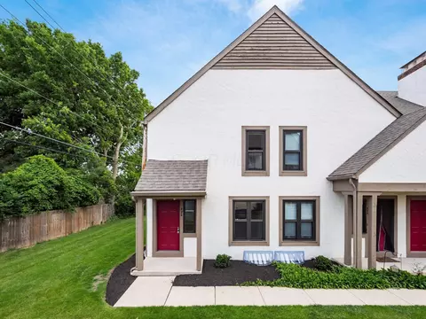 424 Edinburgh Rd, Dublin, OH 43017