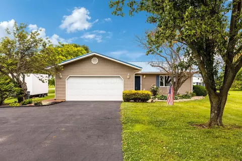 4160 Bell Station Rd, Circleville, OH 43113