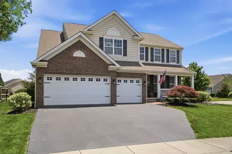 4972 Mcnulty St, Grove City, OH 43123