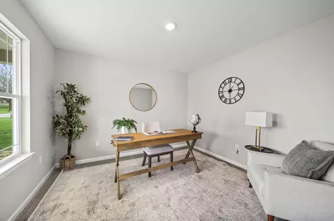 908 Eastern Ave, Bellefontaine, OH 43311