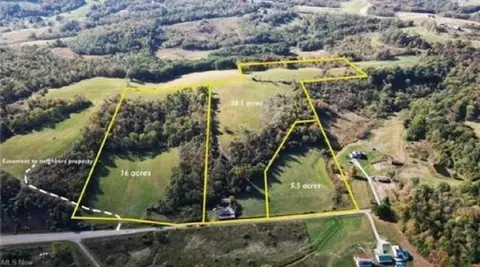 12175 Old Riley Rd, Frazeysburg, OH 43822