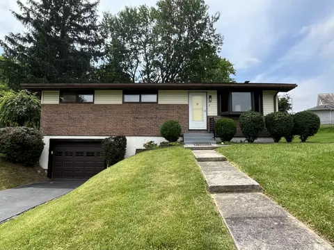 44 N West St, Thornville, OH 43076