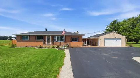 6428 Long Glady Rd, Blanchester, OH 45107